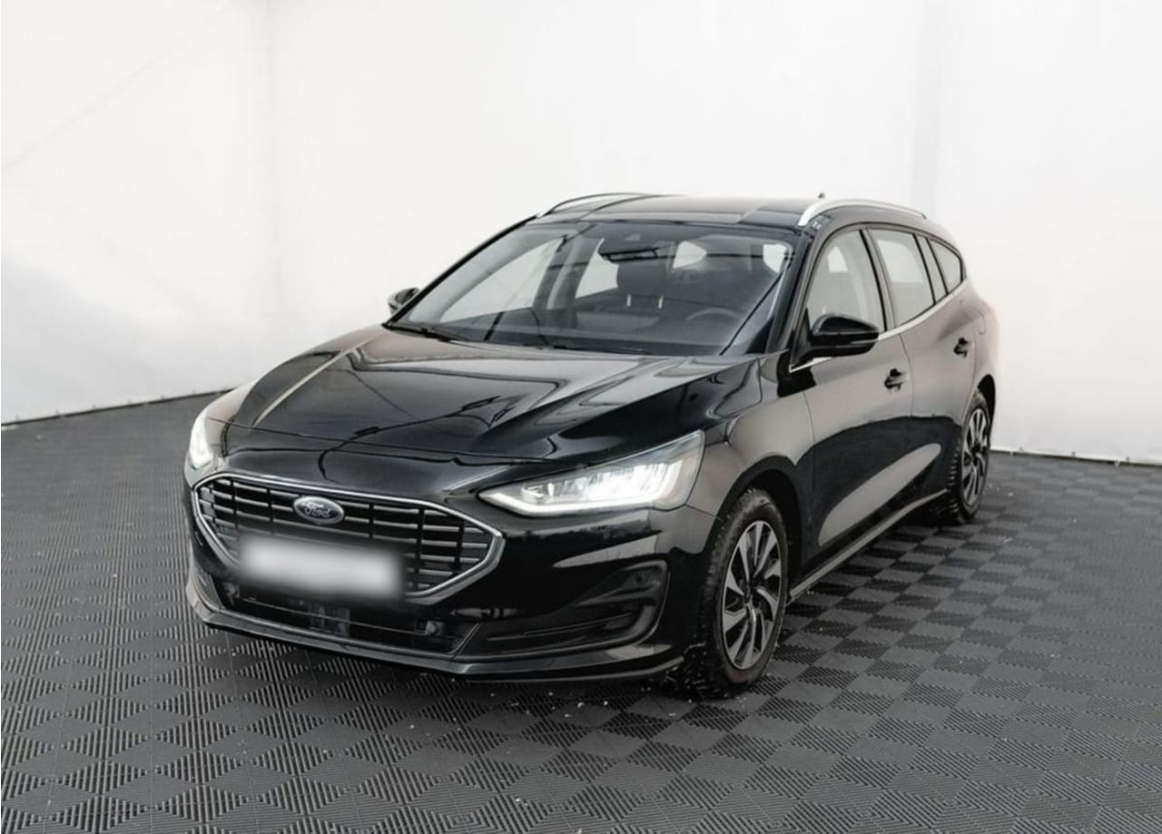 Ford Focus 1.0 EcoBoost mHEV Titanium aut 2023 - używany samochód w leasingu