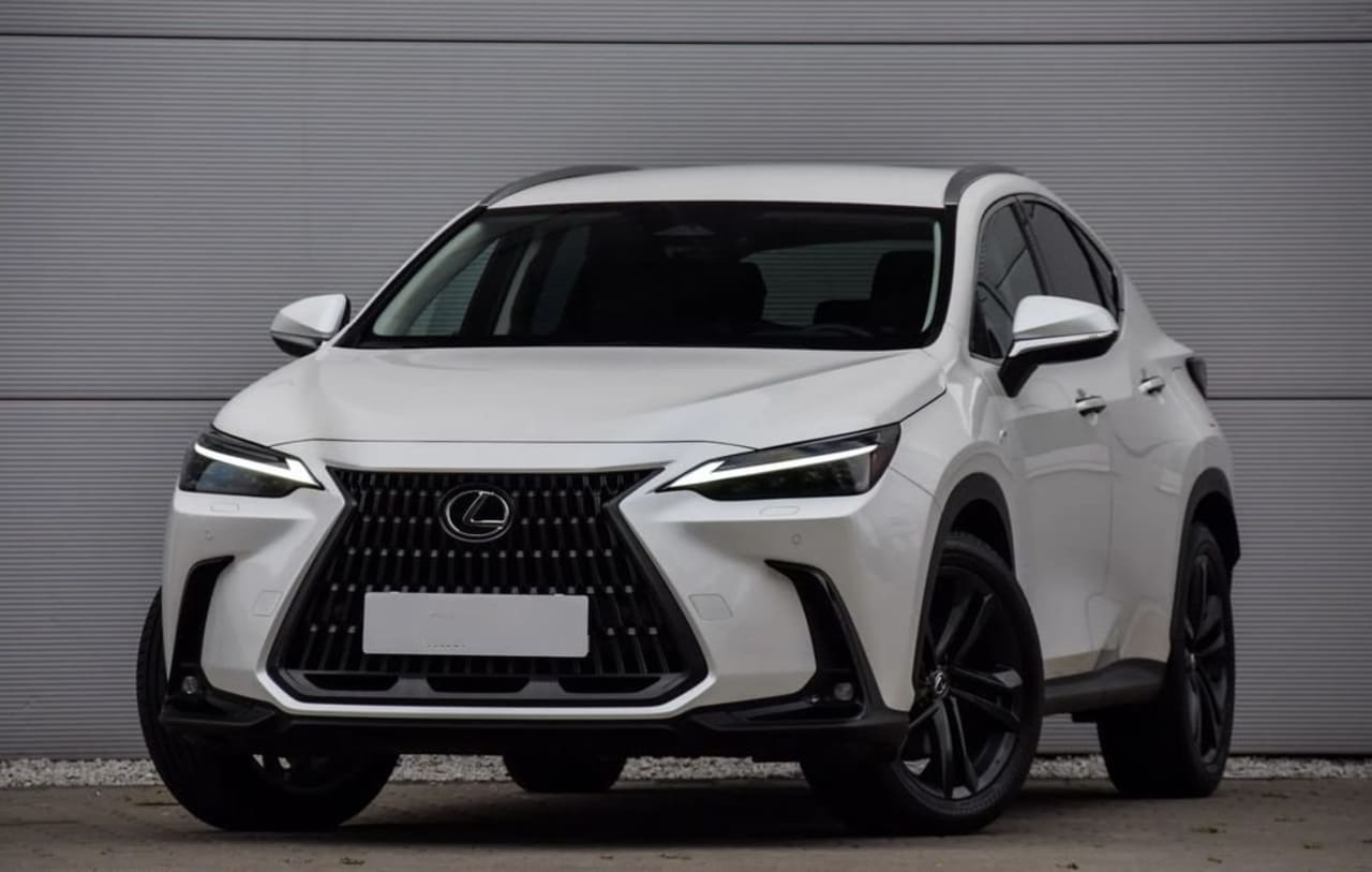 Lexus NX 350h Business AWD 2024 - używany samochód w leasingu