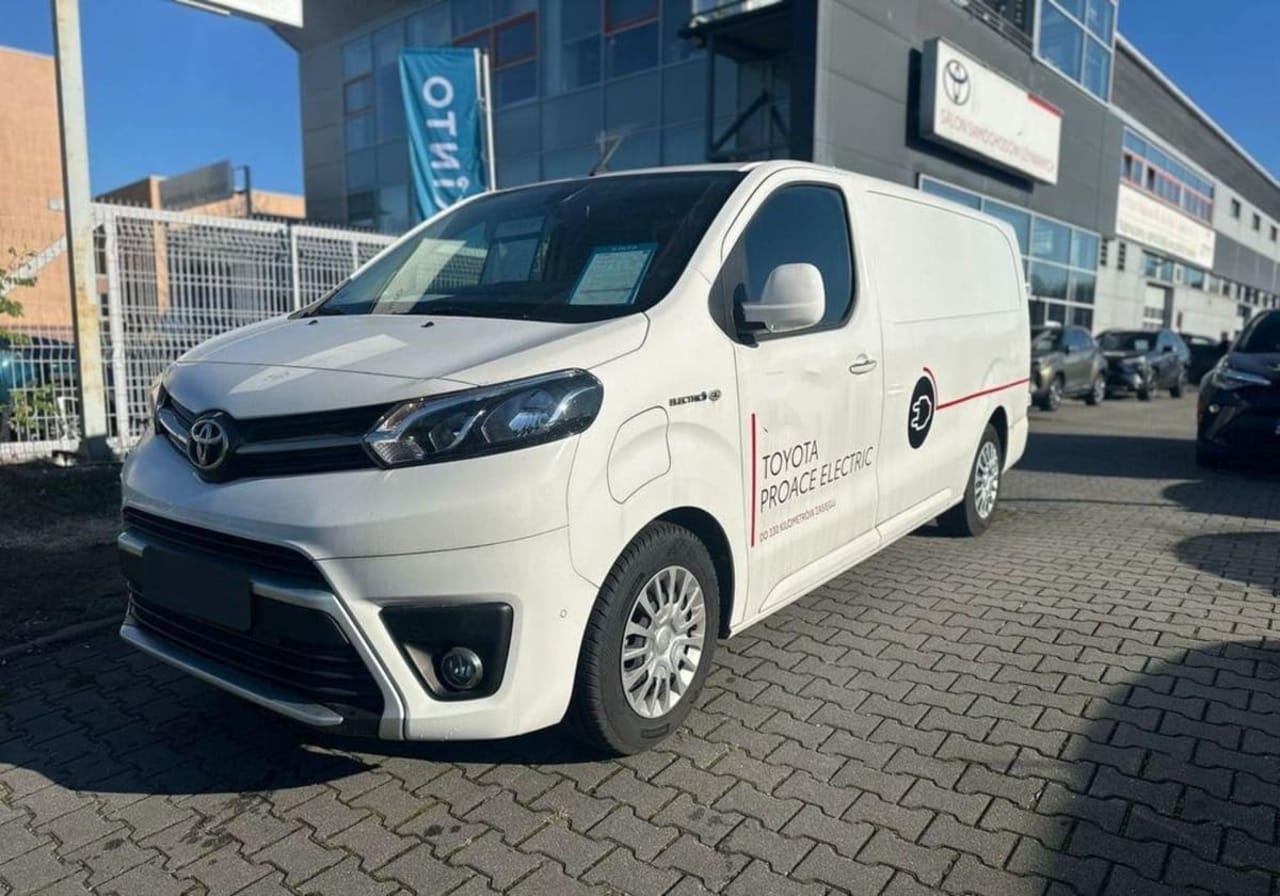 Toyota ProAce EV Long 3,1t Comfort 2021 - używany samochód w leasingu