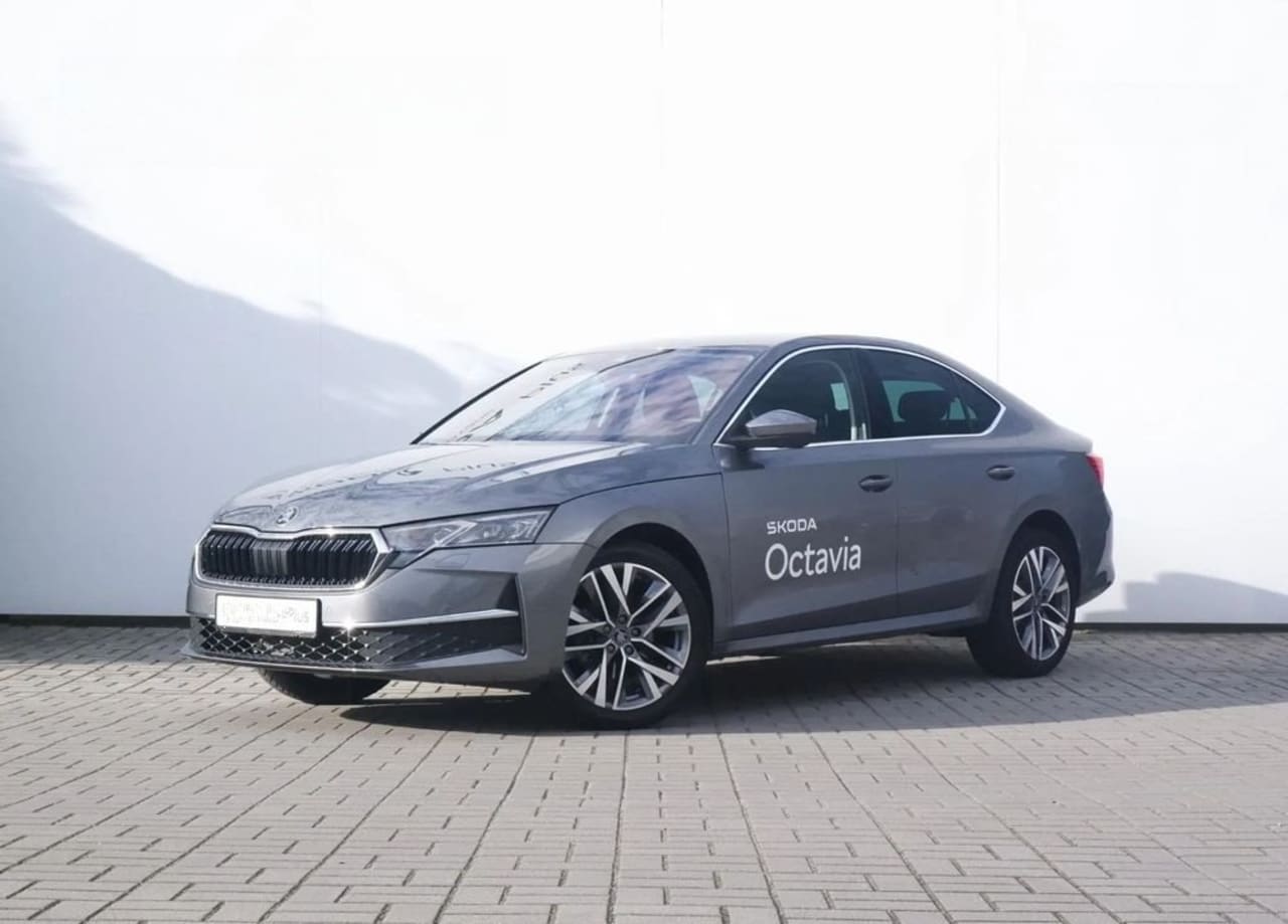 Skoda Octavia 1.5 TSI mHEV Selection DSG 2025 - używany samochód w leasingu