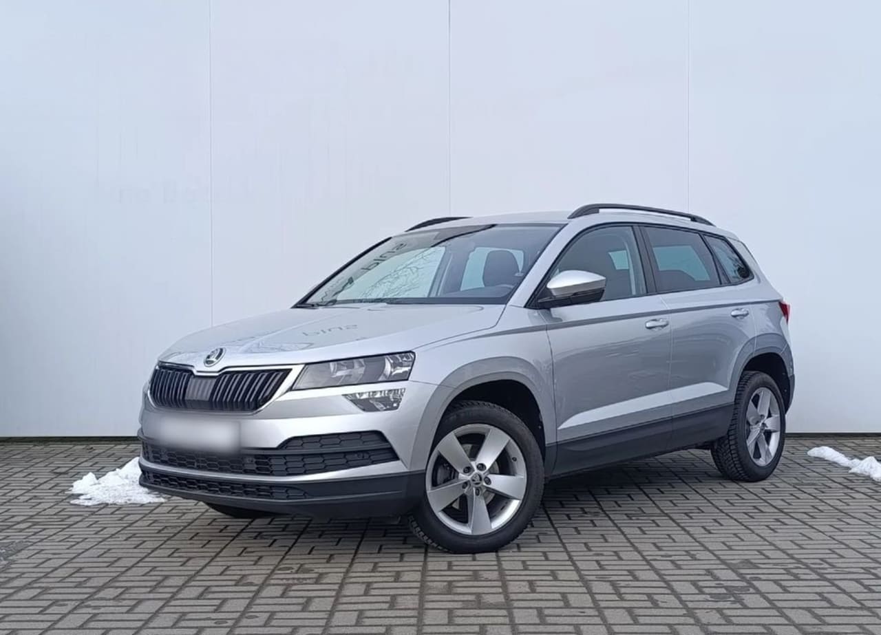 Skoda Karoq 1.5 TSI ACT Ambition DSG 2022 - używany samochód w leasingu