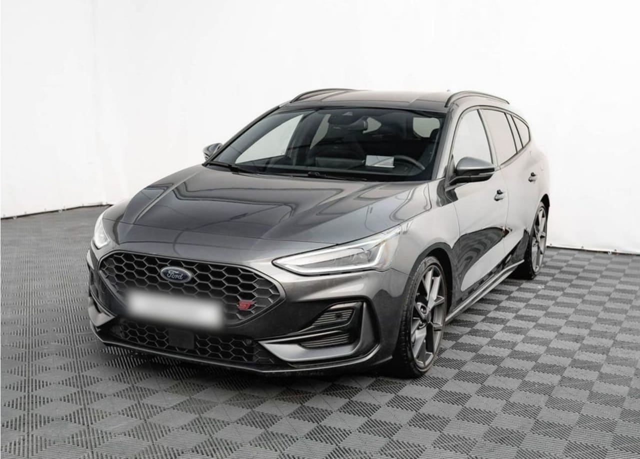 Ford Focus 2.3 EcoBoost ST X aut 2023 - вживаний автомобіль в лізингу