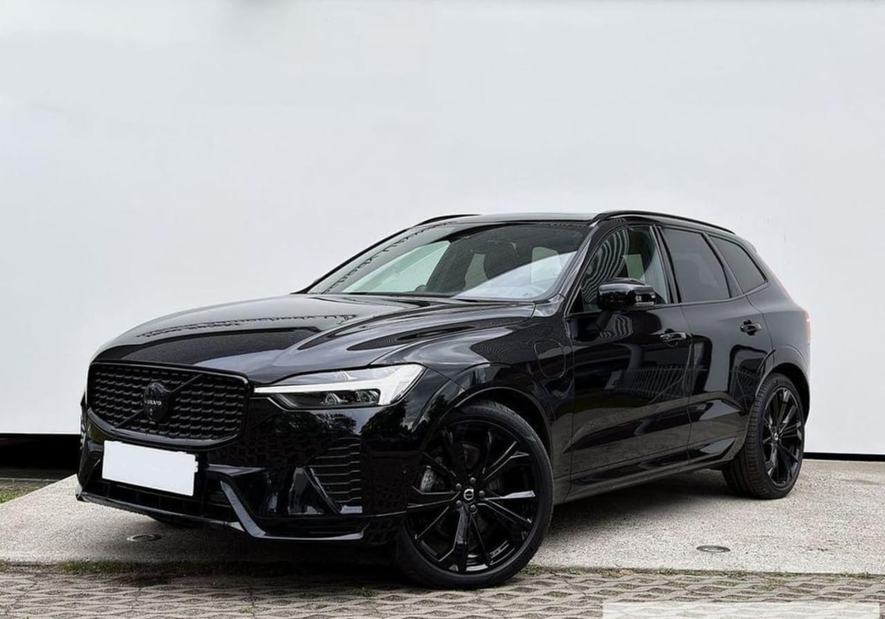 Volvo XC 60 XC 60 T6 Plug-In Hybrid AWD Plus Black Edition aut