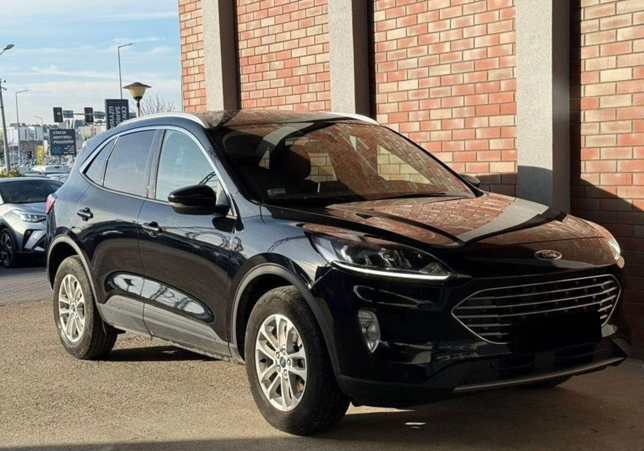 Ford Kuga 2.5 FHEV FWD Titanium