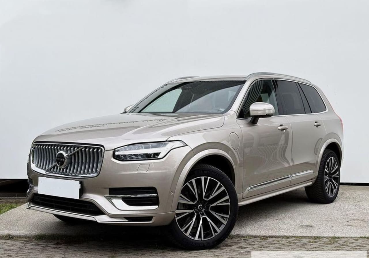 Volvo XC 90 T8 AWD Plug-In Hybrid Plus Bright 7os aut 2024 - używany samochód w leasingu