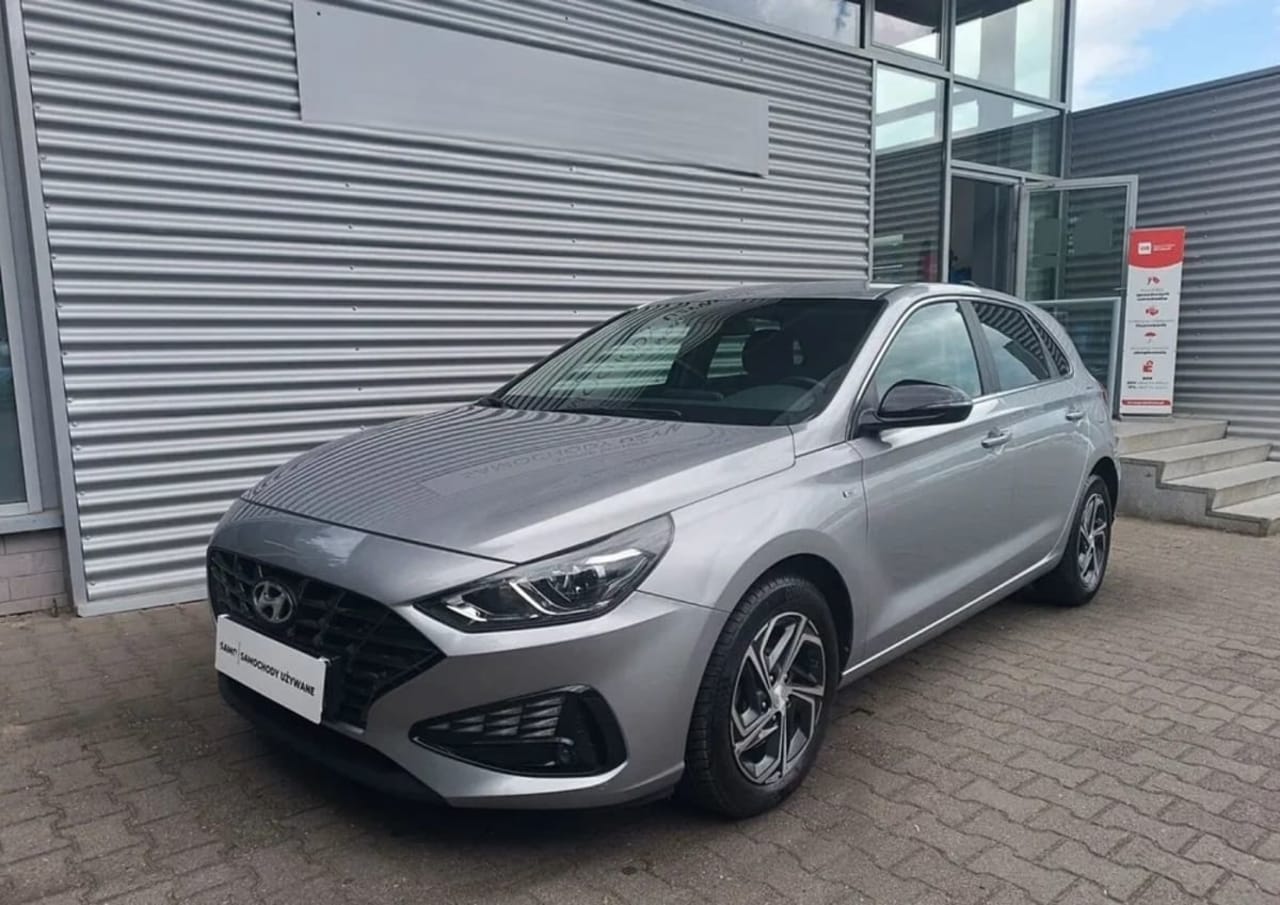 Hyundai i30 1.5 T-GDI 48V Smart 2024 - używany samochód w leasingu
