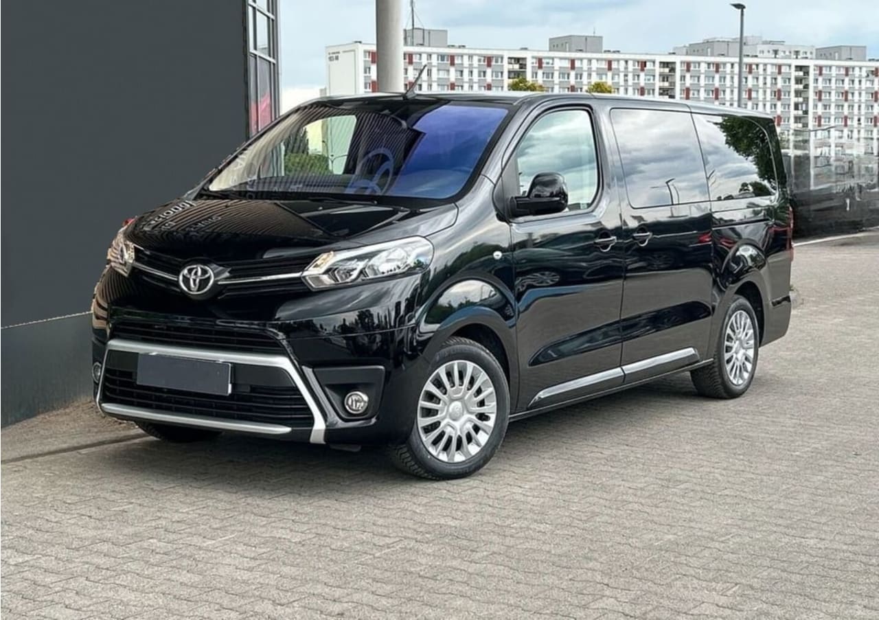 Toyota ProAce Proace Verso 2.0 D4-D Long Family Aut.