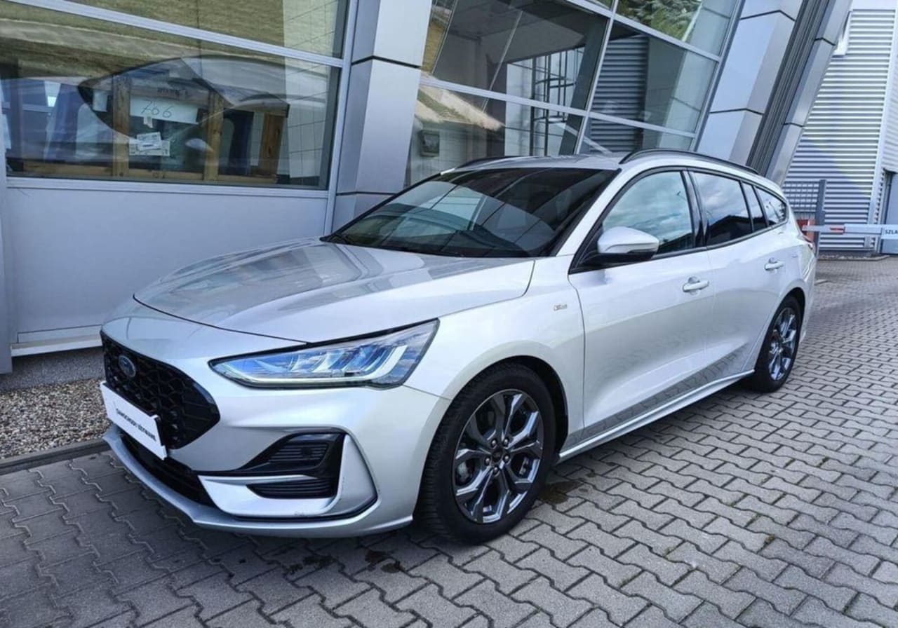 Ford Focus 1.0 EcoBoost mHEV ST-Line X aut 2025 - używany samochód w leasingu