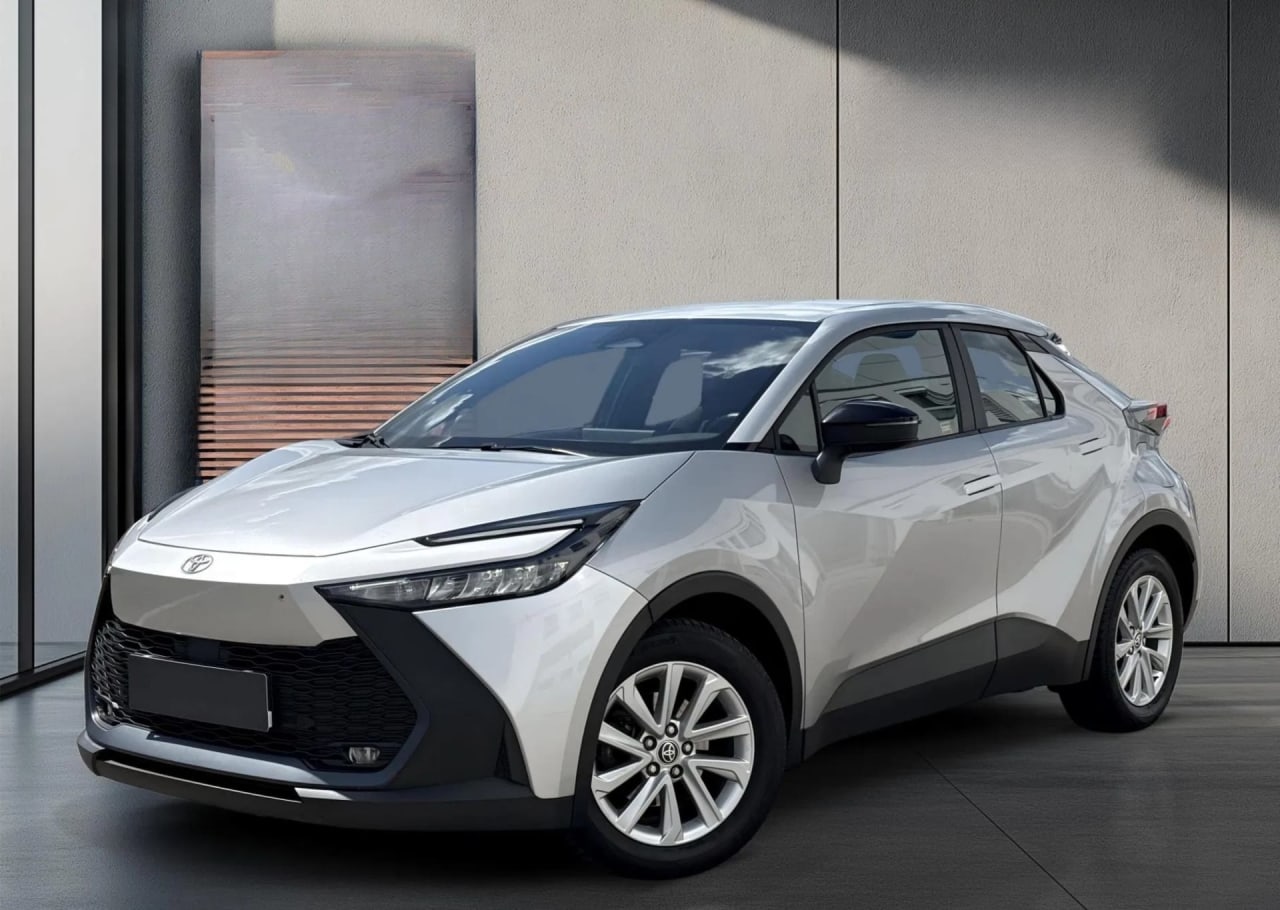 Toyota C-HR 1.8 Hybrid Comfort 2024 - używany samochód w leasingu