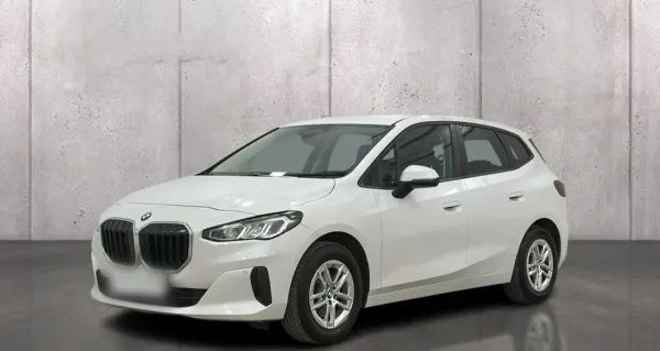 BMW Seria 2 218i aut 2022 - gebrauchtes Leasingfahrzeug