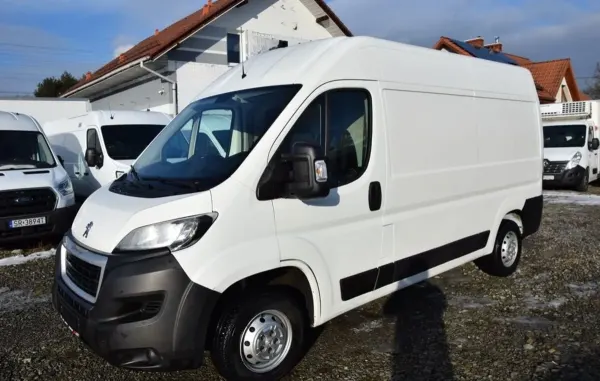 Peugeot Boxer 333 BlueHDi L2H2 Pro