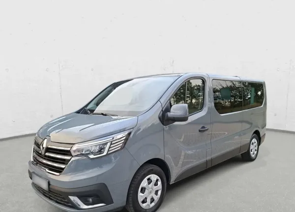 Renault Trafic Kombi 2.0 Blue dCi L2 Equilibre 2023 - używany samochód w leasingu