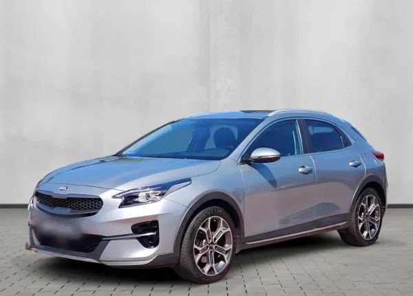 Kia XCeed 1.5 T-GDI L Business Line DCT 2021 - używany samochód w leasingu