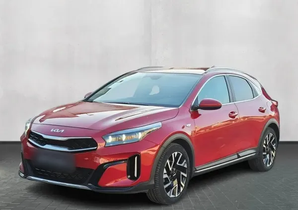 Kia  XCeed 1.5 T-GDI Business Line DCT