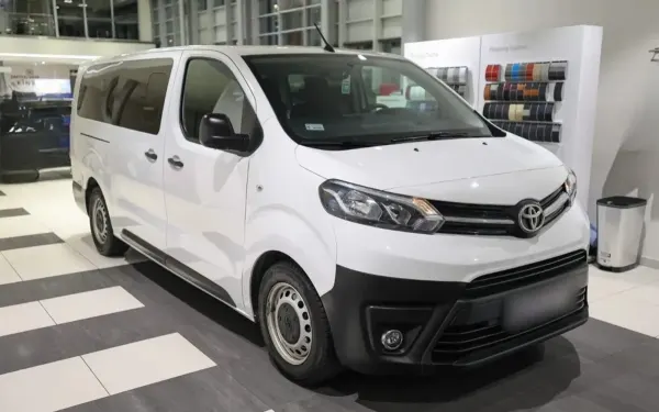 Toyota ProAce Proace Kombi 2.0 D-4D Long 2,8t