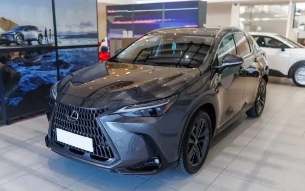 Lexus  NX 450h+ Prestige AWD