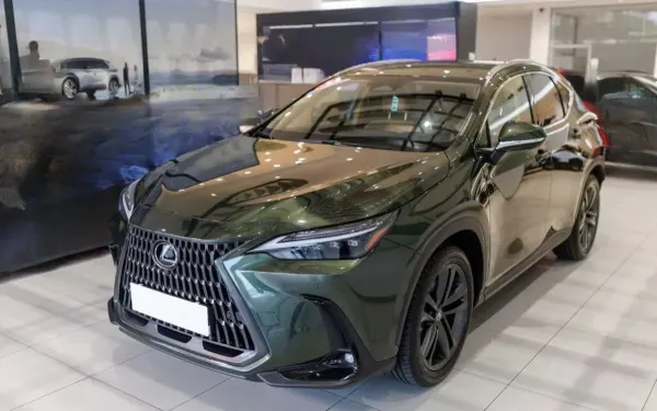 Lexus  NX 450h+ Prestige AWD
