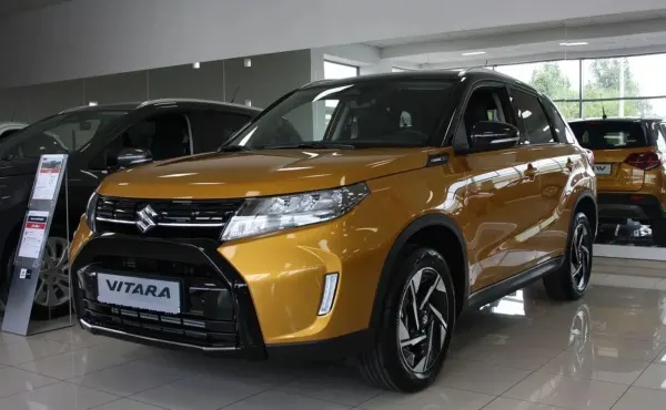 Suzuki Vitara Elegance 1.4 MHEV 4WD 6MT 2025 - używany samochód w leasingu