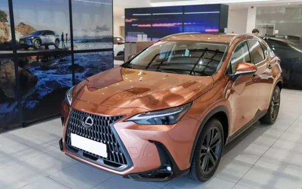 Lexus  NX 450h+ Prestige AWD