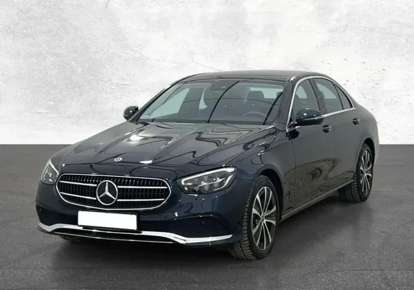 Mercedes-Benz Klasa E E 300 e Avantgarde 2021 - używany samochód w leasingu