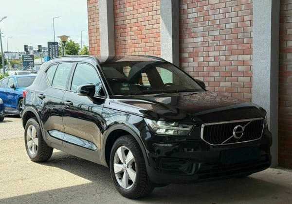 Volvo  XC 40 T3 Momentum Core aut