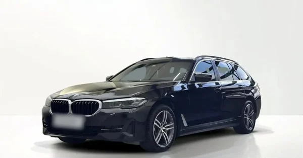 BMW Seria 5 530i xDrive mHEV aut