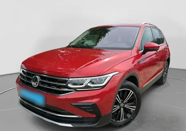 Volkswagen  Tiguan 2.0 TDI SCR Elegance DSG