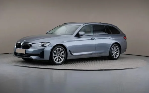 BMW Seria 5 530i xDrive mHEV aut