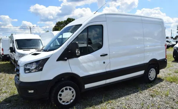 Ford  E-Transit 350 L2H2 