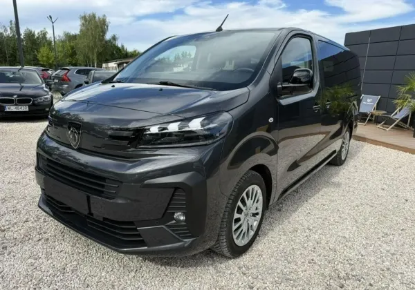 Peugeot Traveller 2.0 BlueHDi Long Business EAT8 2025 - używany samochód w leasingu
