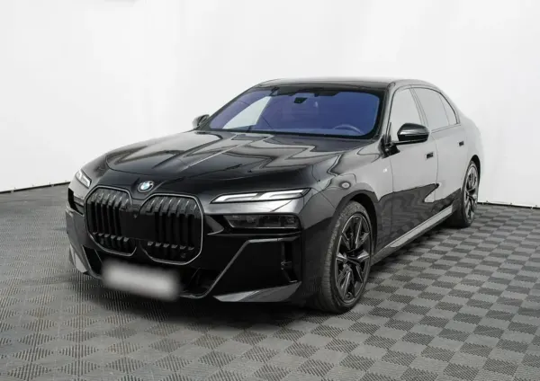 BMW Seria 7 G70 Sedan 3.0 40d 299KM 220kW 2024 - używany samochód w leasingu