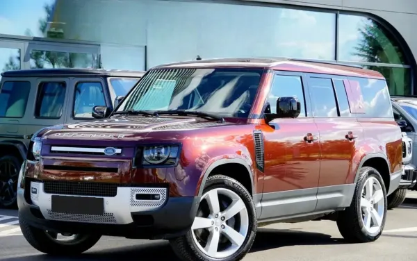 Land Rover Defender 130 3.0 P400 mHEV First Edition