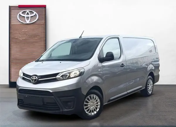 Toyota ProAce 2.0 D-4D Long 3,1t Active 2022 - вживаний автомобіль в лізингу