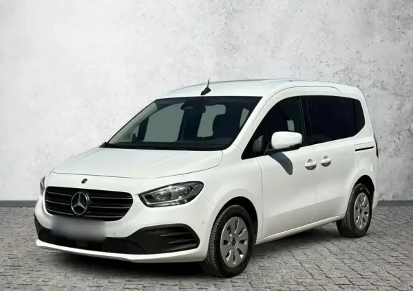 Mercedes-Benz Klasa T T 180 d Aut. 2023 - używany samochód w leasingu