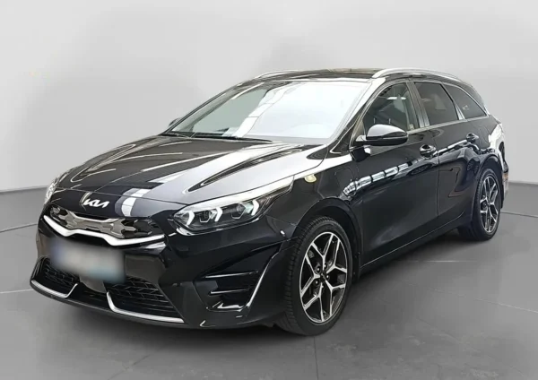 Kia Ceed 1.6 GDI PHEV Business Line DCT 2023 - вживаний автомобіль в лізингу