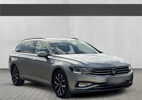 Volkswagen Passat 1.5 TSI EVO Business DSG 2023 - używany samochód w leasingu