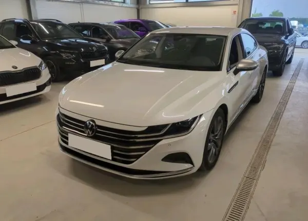 Volkswagen Arteon 1.5 TSI Elegance 2022 - używany samochód w leasingu