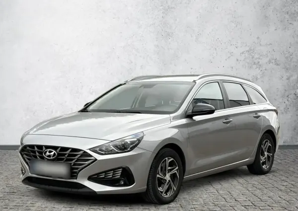 Hyundai i30 1.0 T-GDI Smart 2023 - używany samochód w leasingu