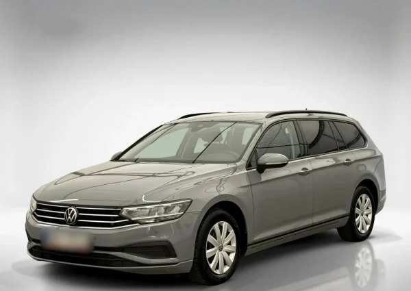 Volkswagen Passat 1.5 TSI EVO Essence 2022 - używany samochód w leasingu