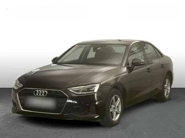 Audi A4 35 TFSI mHEV S tronic 2022 - вживаний автомобіль в лізингу