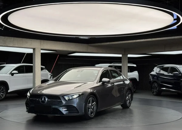 Mercedes-Benz Klasa A A 200 AMG Line 7G-DCT 2021 - gebrauchtes Leasingfahrzeug