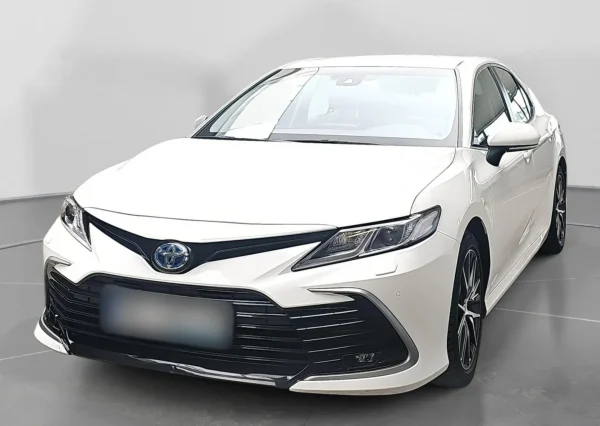 Toyota Camry 2.5 Hybrid Prestige CVT 2023 - gebrauchtes Leasingfahrzeug