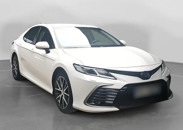 Toyota Camry 2.5 Hybrid Prestige CVT 2023 - gebrauchtes Leasingfahrzeug