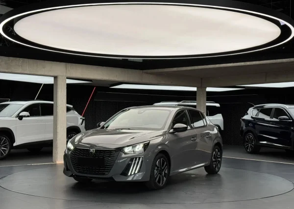 Peugeot 208 1.2 PureTech Allure S&S 2024 - gebrauchtes Leasingfahrzeug