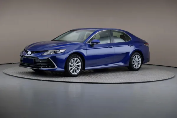 Toyota Camry 2.5 Hybrid Comfort CVT 2024 - gebrauchtes Leasingfahrzeug