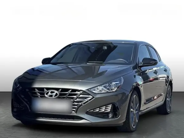 Hyundai i30 Fastback 1.5 T-GDI 48V Smart DCT 2023 - gebrauchtes Leasingfahrzeug