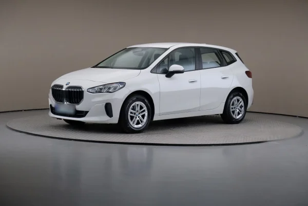BMW Seria 2 218i aut 2023 - used car for lease
