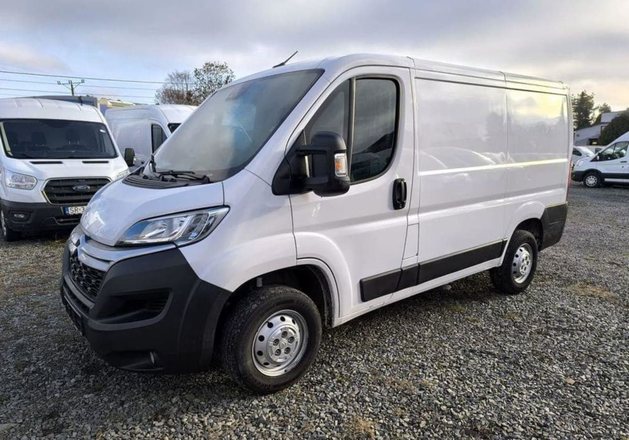 Citroen Jumper 33 BlueHDi L1H1 2022 - używany samochód w leasingu