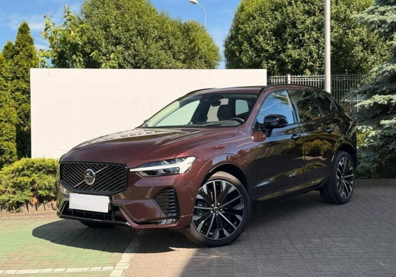 Volvo XC 60 B5 B AWD Ultra Dark aut 2025 - gebrauchtes Leasingfahrzeug