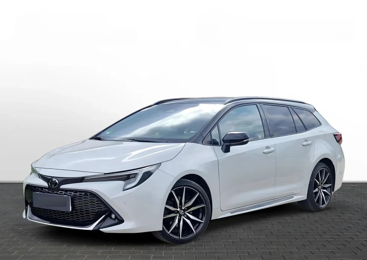 Toyota Corolla 2.0 Hybrid GR Sport 2023 - używany samochód w leasingu